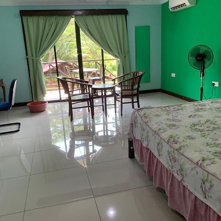 Apartamento Myoldhouse Lahad Datu Exterior foto