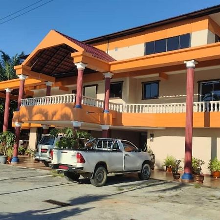 Apartamento Myoldhouse Lahad Datu Exterior foto